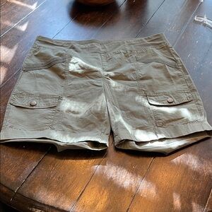Women's Wearables Olive Casual Shorts